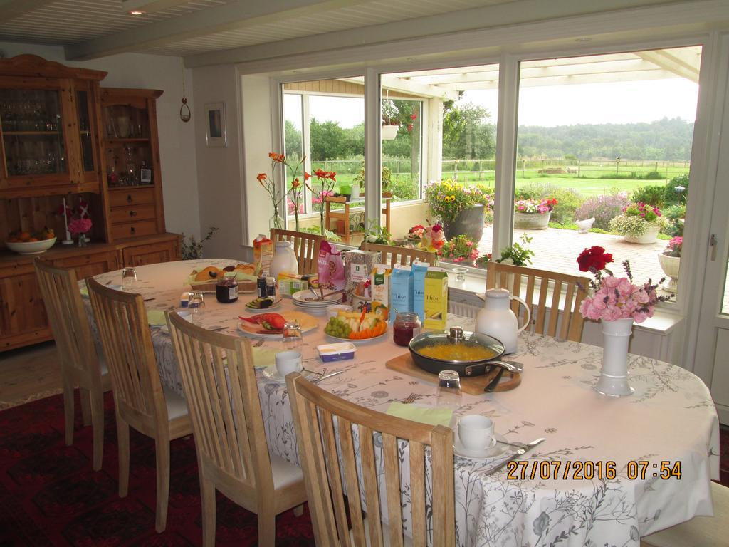 Bakkegarden Homestay Spottrup ภายนอก รูปภาพ