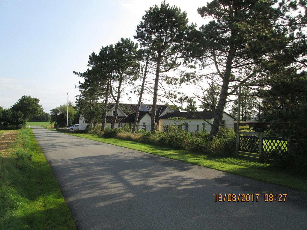 Bakkegarden Homestay Spottrup ภายนอก รูปภาพ